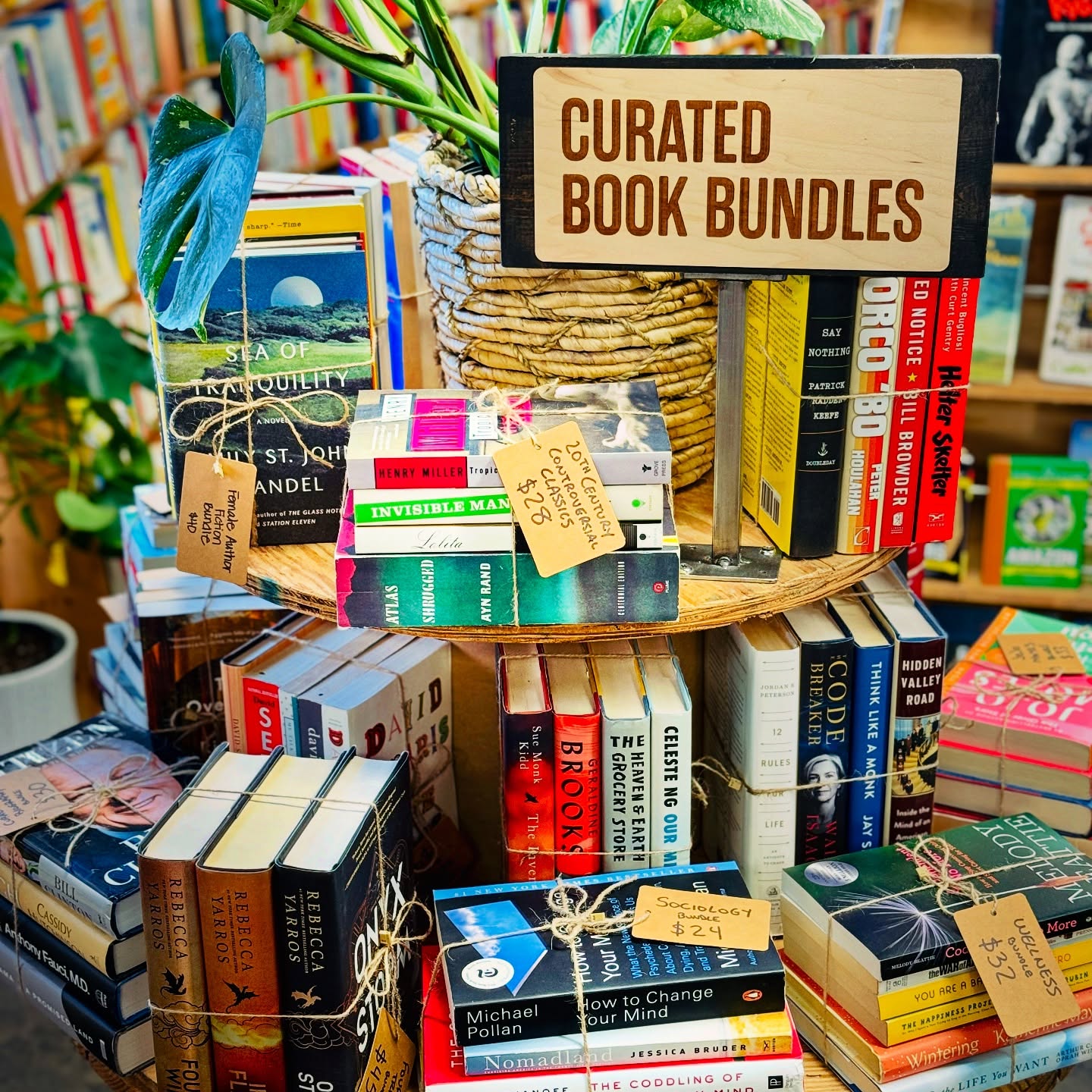 ✨ Curated Book Bundles ✨
Freshly tied up and ready for fall reading! 🍂📚 Whether you’re craving contemporary classics, diving into sociology, or gifting the perfect stack to a fellow book lover—our bundles are hand-picked, beautifully wrapped, and always changing.
🎁 New selections are out now—stop by to grab your next adventure!
#BigStoryBookstore #CuratedBookBundles #IndieBookstore #BendOregon #Bookstagram #ReadersOfInstagram #BookishGifts