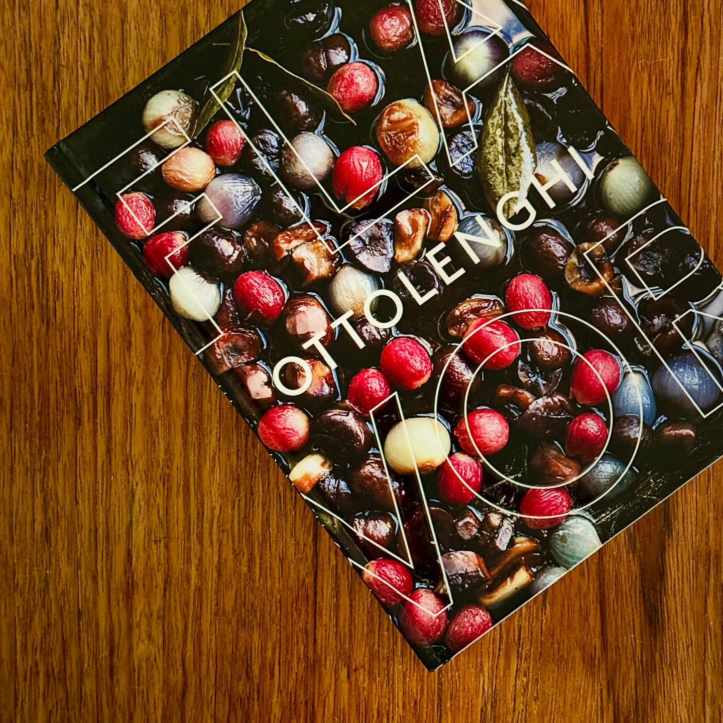 ✨ Stunning Signed Edition! ✨
This gorgeous copy of Ottolenghi’s FLAVOR is not only pristine — it’s signed. A true show-stopper for the home cook who loves bold colors, big ingredients, and unforgettable dishes.
The kind of book that honestly feels like a gift to yourself… or the perfect present for the foodie, host, or Ottolenghi fan in your life. Every page is a “wow,” from the photography to the recipes to the design.
Beautiful. Inspiring. Special.
Priced at $60.
Only one — first come, first claimed. 🌶️🍋🍆
#Ottolenghi #OttolenghiFlavor #SignedEdition #CookbookCollector #FoodPhotography #FoodieFinds #GourmetCooking #VegetarianCooking #CookbookLove #ShopSmallBend #IndieBookstore #HolidayGifting #GiftsForFoodies #BendOregon #EatTheRainbow #HomeCookingInspiration #Bookstagram
